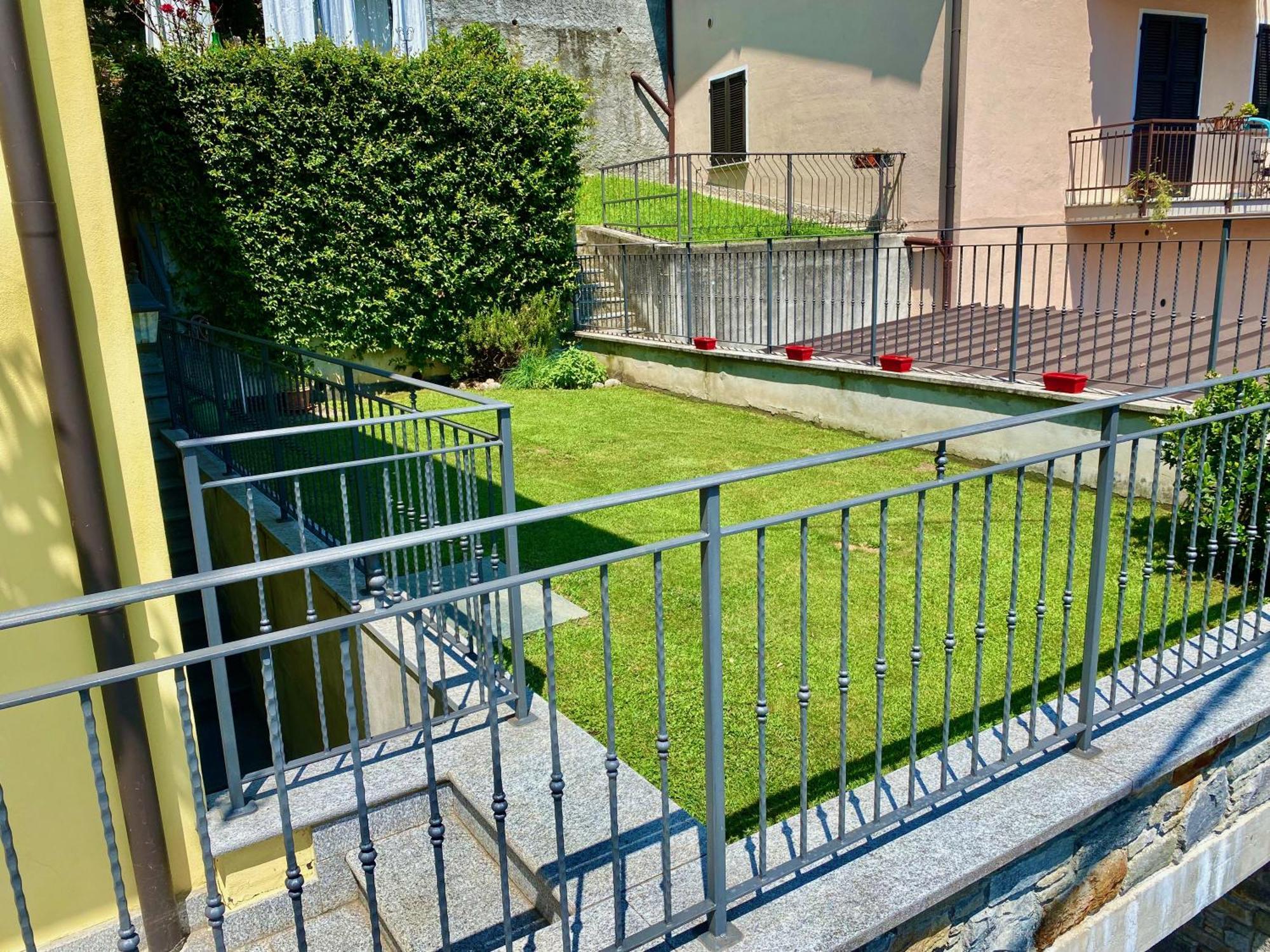 Casa Carmen Apartment Lake Como Dongo Ngoại thất bức ảnh